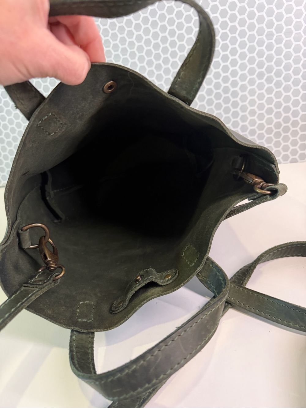 Portland Leather Goods green tote! - Picture 6 of 8